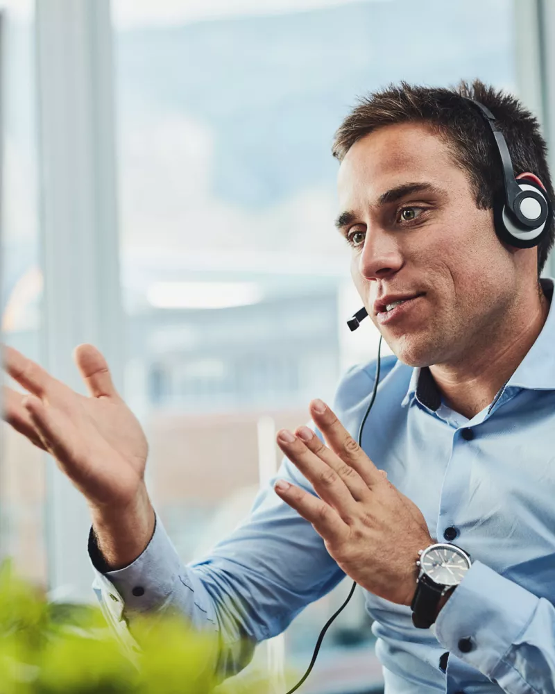 service employee with headset 